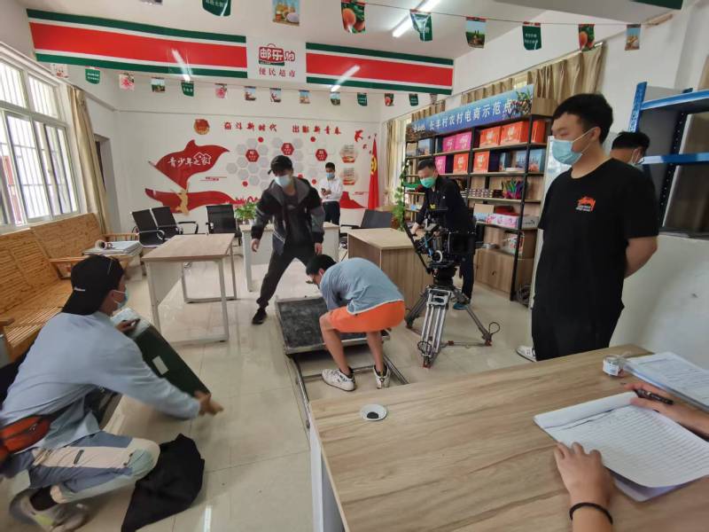 苏仙区广告片拍摄公司：极简主义践行者，少即是多的视觉哲学
